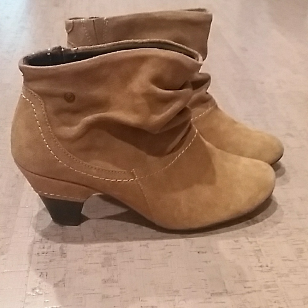 Pikolinos Turn camel slouch ankle booths